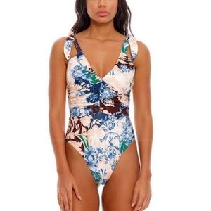NWT Women’s Agua Bendita One Piece Bathing Suit - Size M